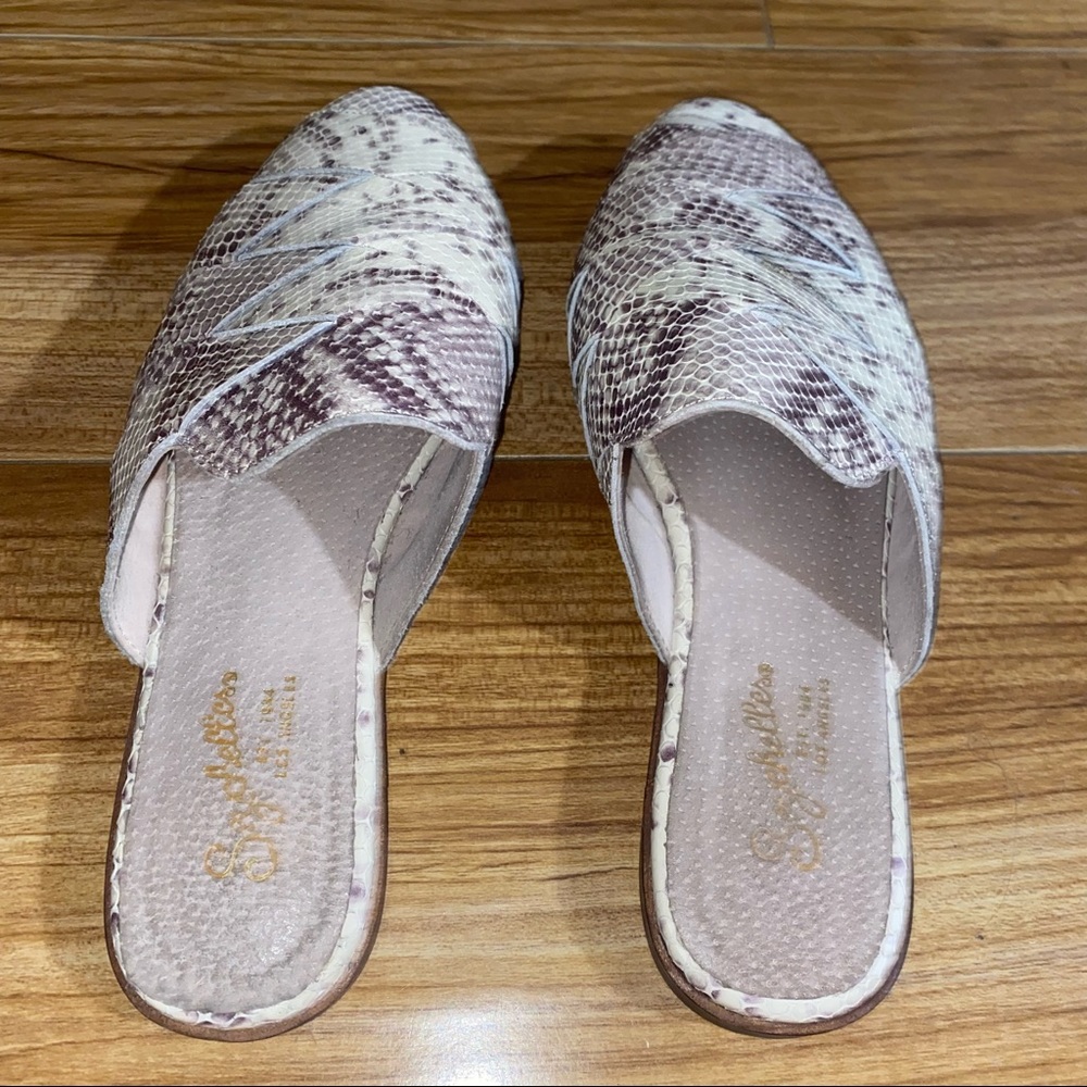 Seychelles Survival Mule